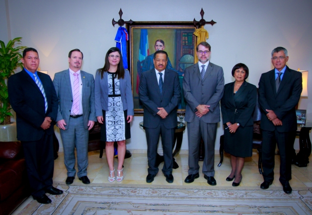 Brasil pte TSE y comitiva visita al pte 27-Ene-2015- 031