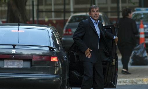 El fiscal argentino Gerardo Pollicita llega a la Corte Federal en Buenos Aires, el 13 de febrero de 2015. Pollicita reemplaza al fiscal argentino Alberto Nisman, quien fue encontrado muerto en su casa.