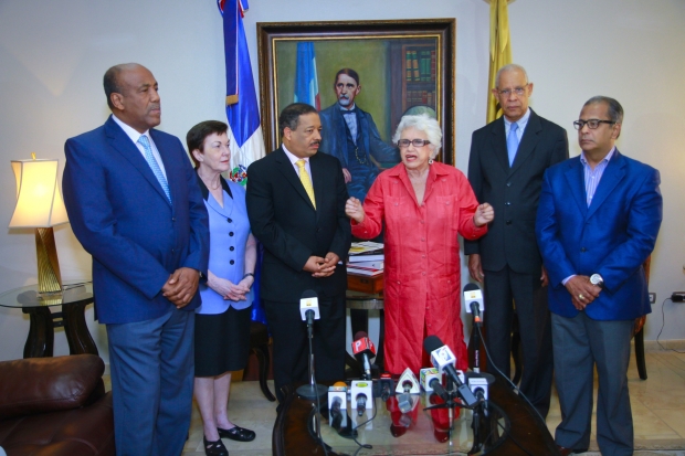 Milagros Ortiz visita JCE 05-Mar-2015 115_1