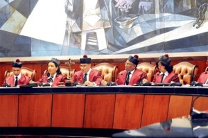 TRIBUNAL-CONSTITUCIONAL