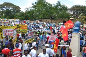 Marcha de trabajadores.
