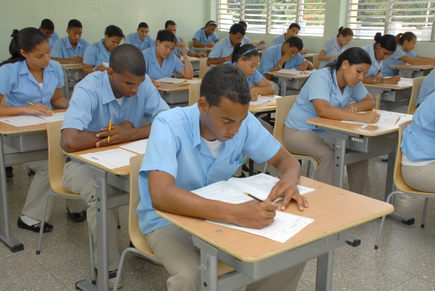 estudiantes de media