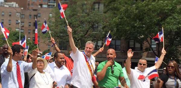 Alcalde Bill de Blasio Desfile del Bronx 2015