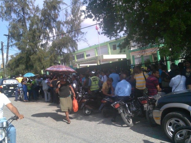 ADP paraliza docencia por 72 horas en Barahona.
