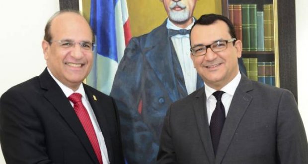 Presidentes de la TSE y JCE se reúnen para planificar trabajos - Atajo ...